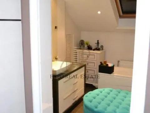 Sale, four bedroom apartment, 130m², Grbavica, Novi Sad Sve Podlokacije - image 5