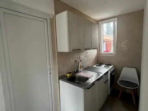 Izdavanje, jednosoban stan, 65m², Bar, Crna Gora - image 9