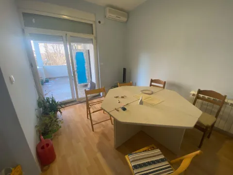 Sale, office space, 402m², Zemun Sve Podlokacije, Beograd - image 7