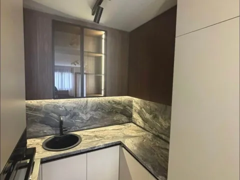 Izdavanje, jednosoban stan, 51m², City Kvart, Podgorica - image 3