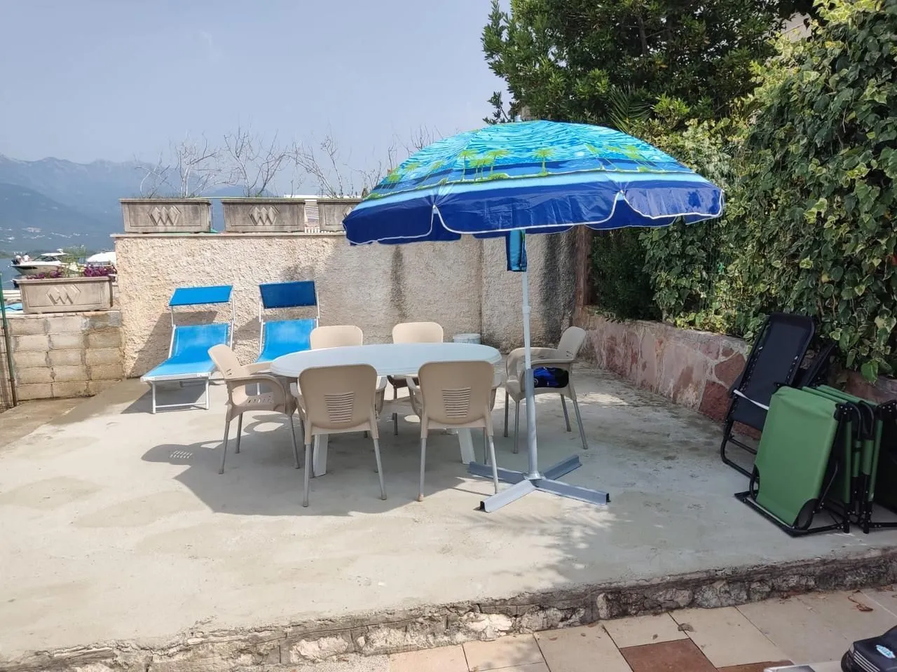 Sale, house, 387m², Đuraševići, Tivat