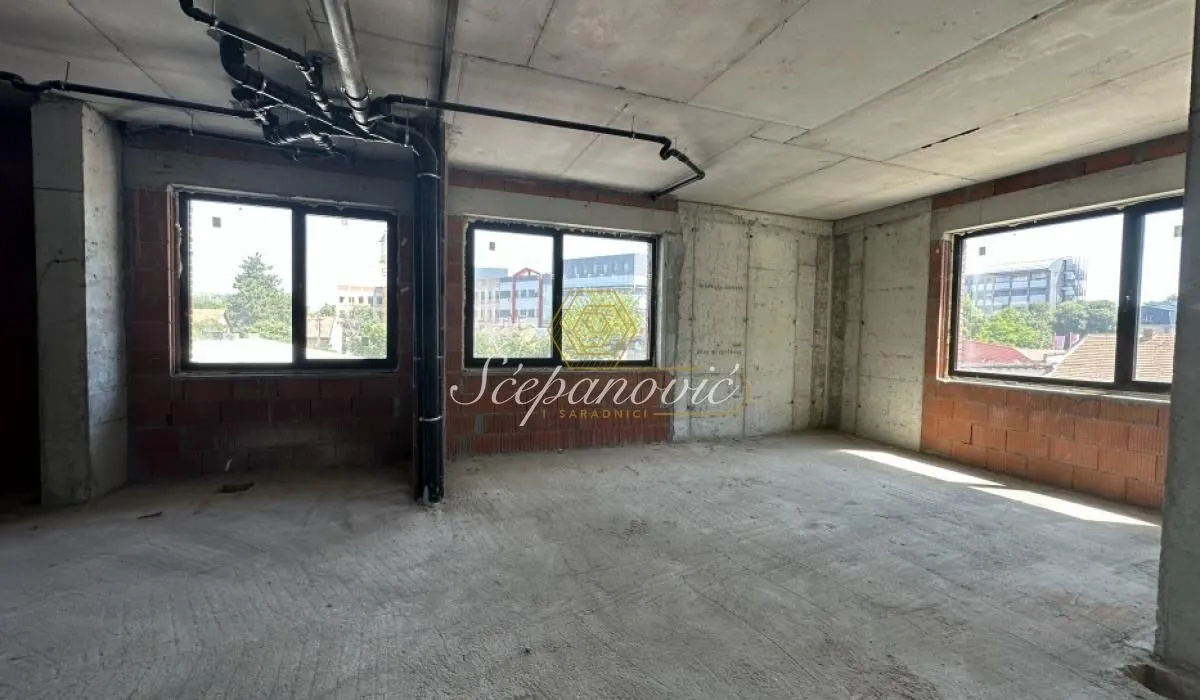 Sale, office space, 370m², Sajam, Novi Sad Sve Podlokacije