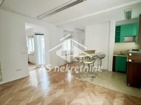 Rent, apartment, 147m², Stari Grad, Beograd - image 3