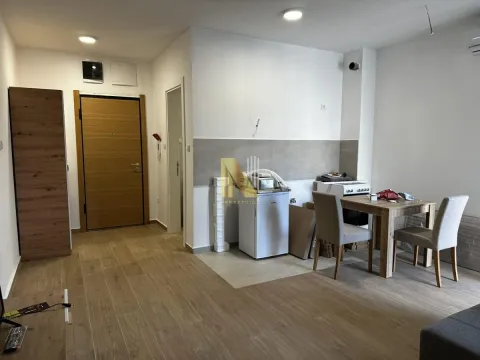 Prodaja, garsonjera, 28m², Telep, Novi Sad Sve Podlokacije - image 2