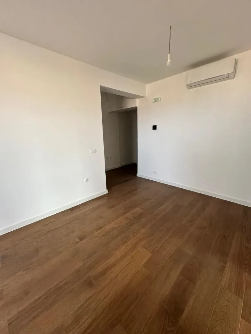 Prodaja, dvosoban stan, 57m², Centar, Bar
