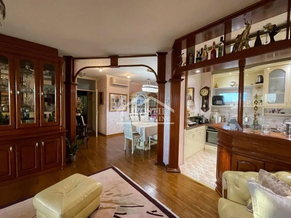Sale, three bedroom apartment, 101m², Čukarica, Beograd