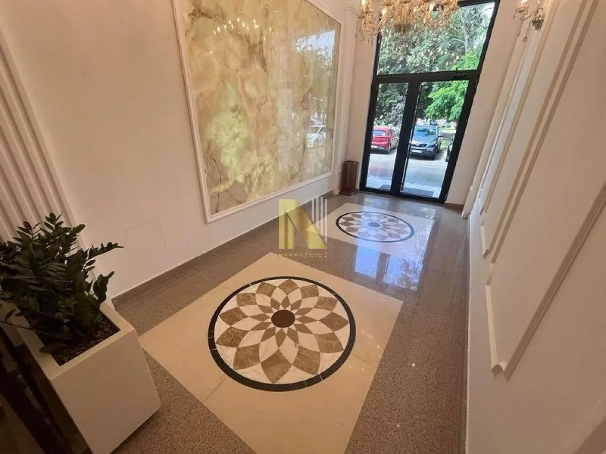 Izdavanje, jednosoban stan, 39m², Bulevar Oslobodjenja, Novi Sad Sve Podlokacije