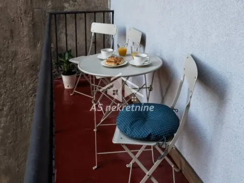Rent, three bedroom apartment, 90m², Stari Grad, Beograd - image 19