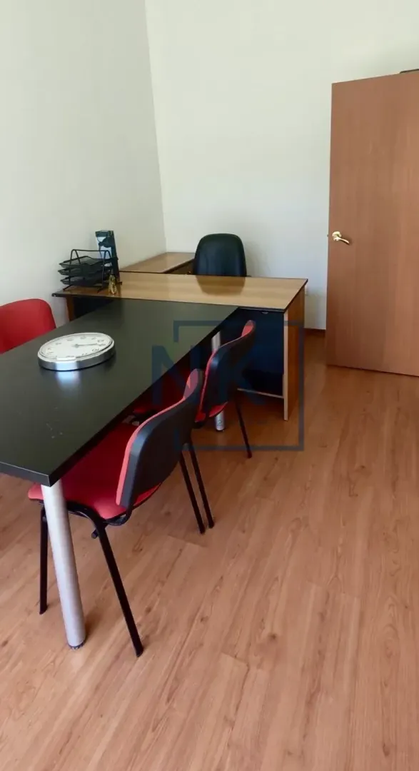 Rent, office space, 28m², Stari Aerodrom, Podgorica