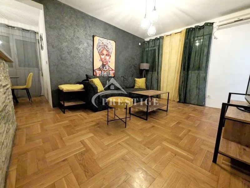 Prodaja, dvosoban stan, 54m², Centar, Podgorica