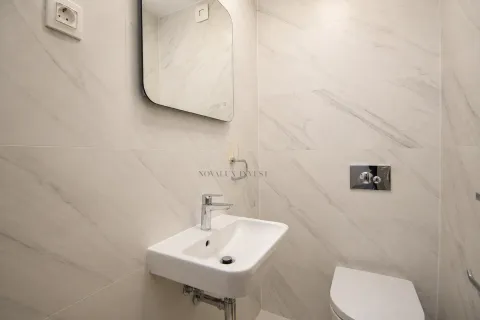 Rent, two bedroom apartment, 71m², New City, Podgorica - image 8