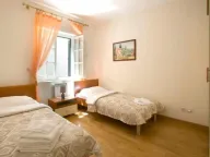 Sale, four bedroom apartment, 95m², Sveti Stefan, Budva - image 15
