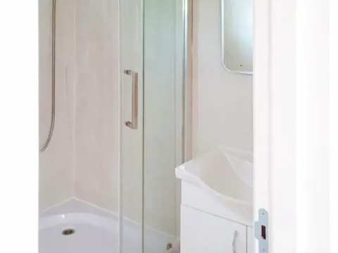 Izdavanje, jednosoban stan, 35m², Golubovci, Podgorica - image 9