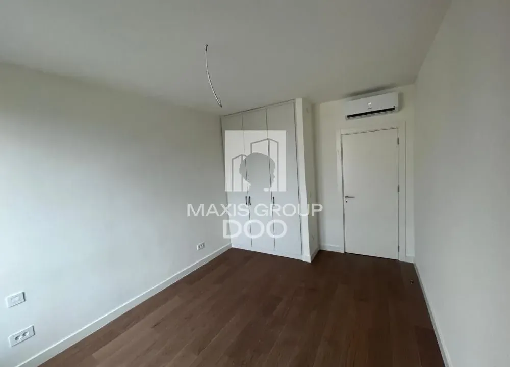 Prodaja, dvosoban stan, 56m², Savski Venac, Beograd