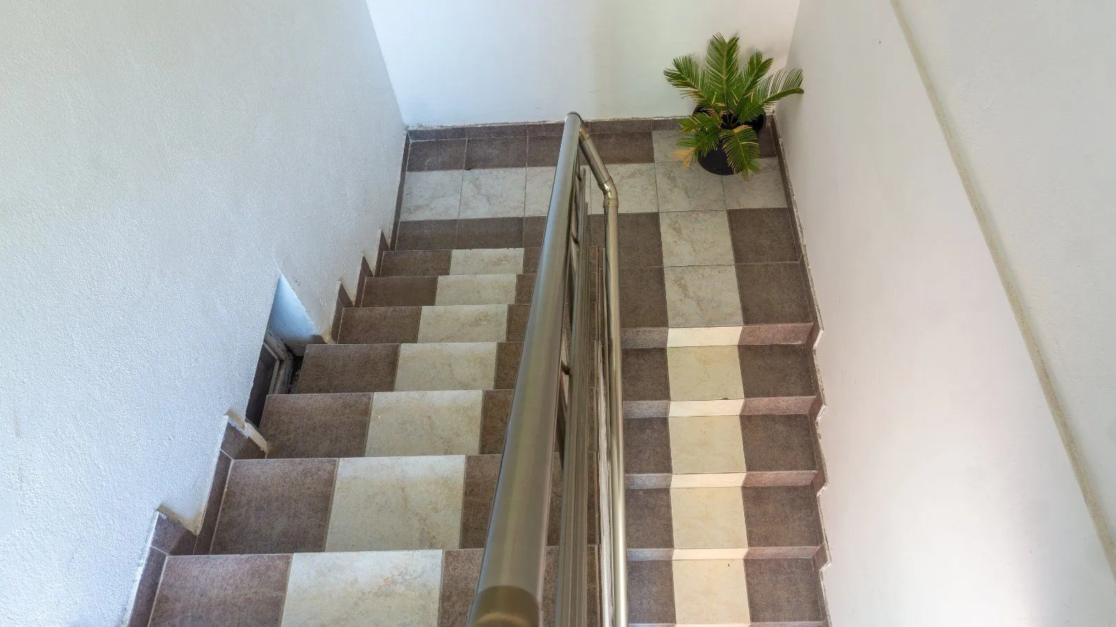 Prodaja, kuća, 700m², Lastva Grbaljska, Kotor