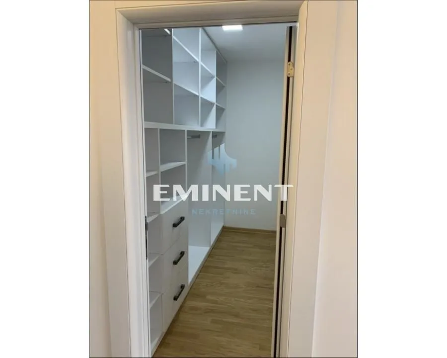 Rent, two bedroom apartment, 55m², Zemun Gornji Grad, Zemun Sve Podlokacije