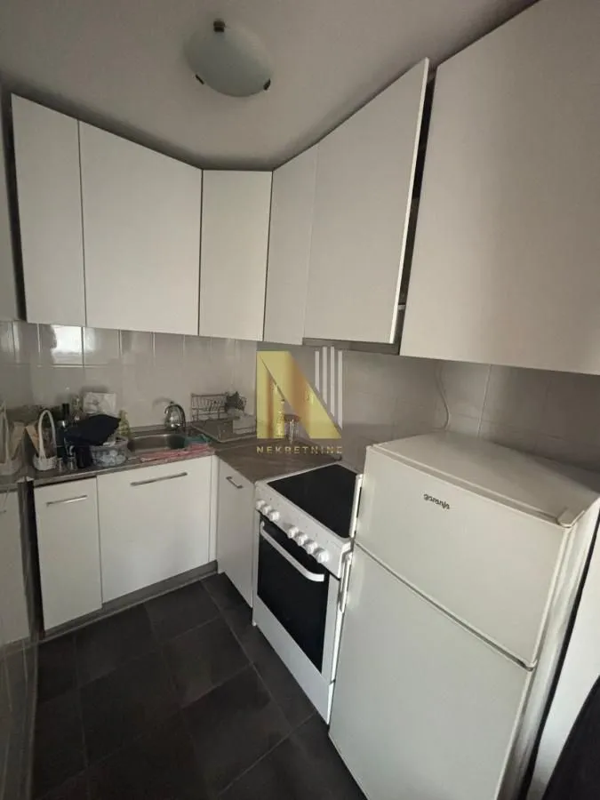 Izdavanje, jednosoban stan, 35m², Nova Detelinara, Novi Sad Sve Podlokacije