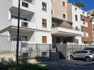 Prodaja, četvorosoban stan, 155m², Gorica C, Podgorica - image 8