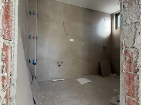 Prodaja, trosoban stan, 106m², Šušanj, Bar - image 5