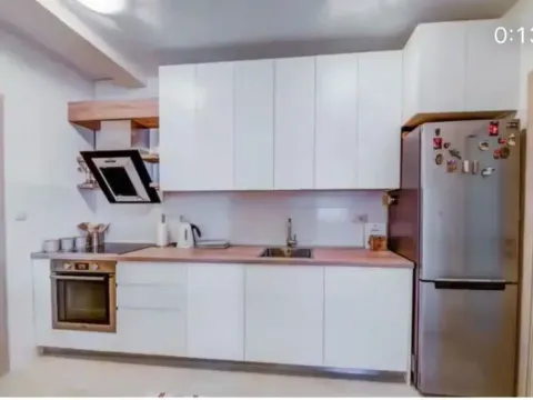 Izdavanje, jednosoban stan, 52m², City Kvart, Podgorica - image 2