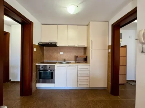 Izdavanje, jednosoban stan, 45m², Budva okolina, Budva - image 6