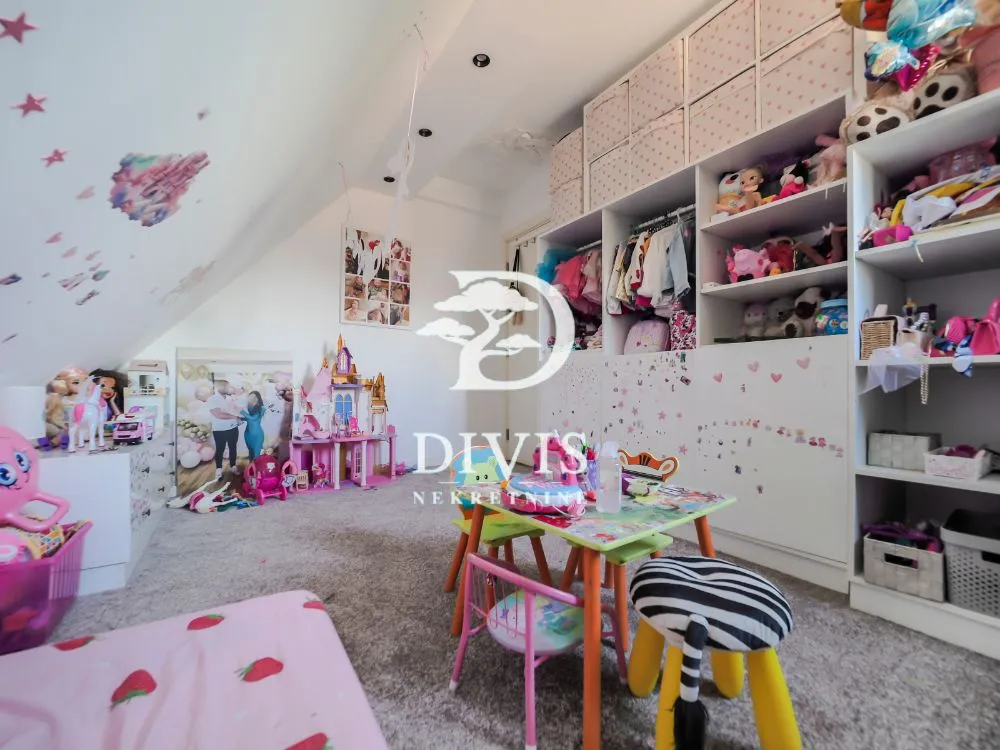 Prodaja, trosoban stan, 82m², Voždovac, Voždovac Sve Podlokacije