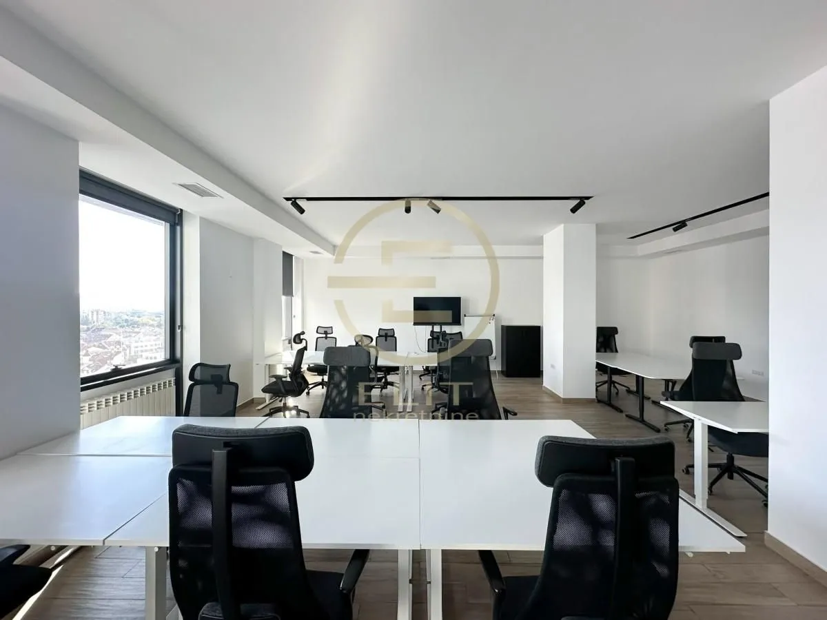 Rent, office space, 312m², Bulevar Oslobodjenja, Novi Sad Sve Podlokacije