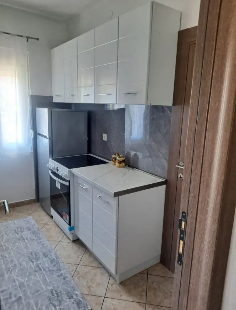 Rent, three bedroom apartment, 130m², Stari Aerodrom, Podgorica