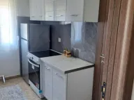 Izdavanje, trosoban stan, 130m², Stari Aerodrom, Podgorica - image 6