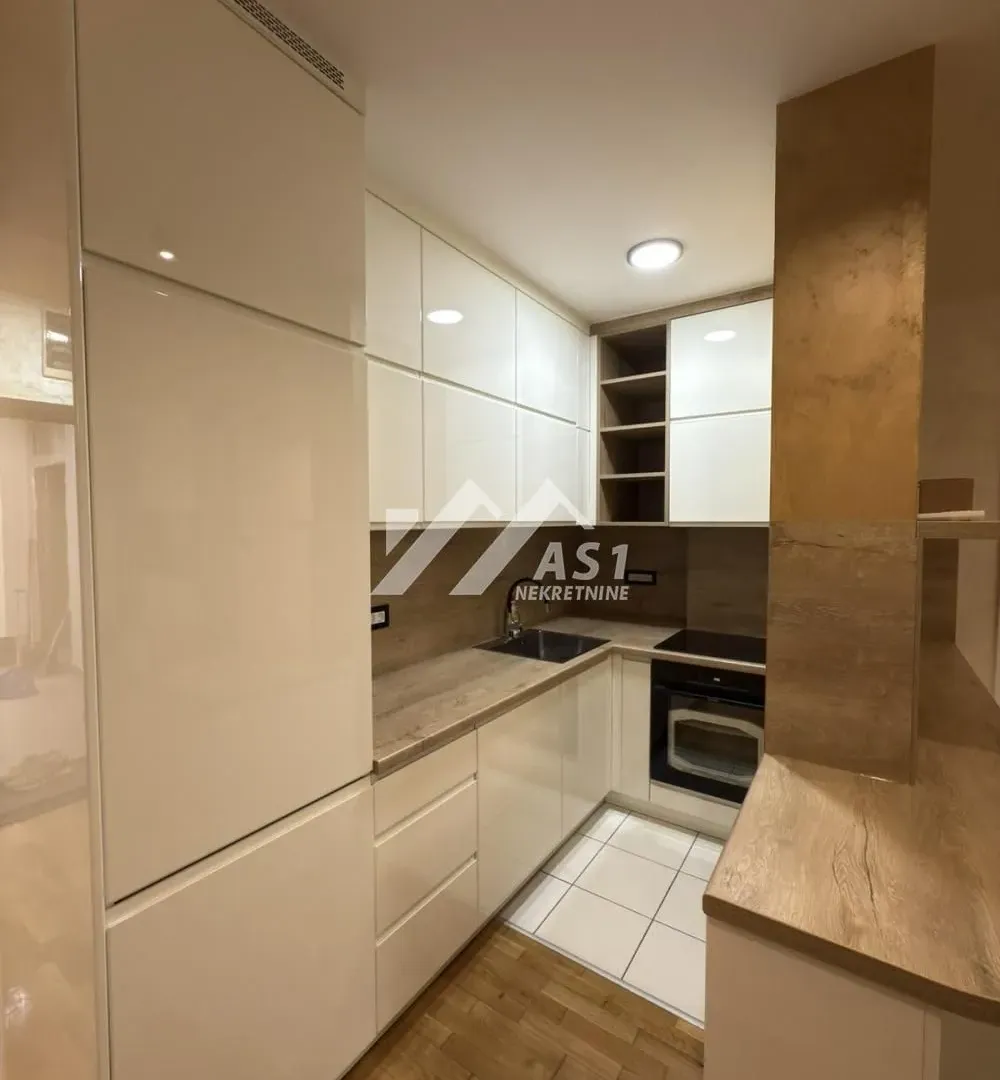 Rent, four bedroom apartment, 95m², Novi Sad Sve Podlokacije, Novi Sad