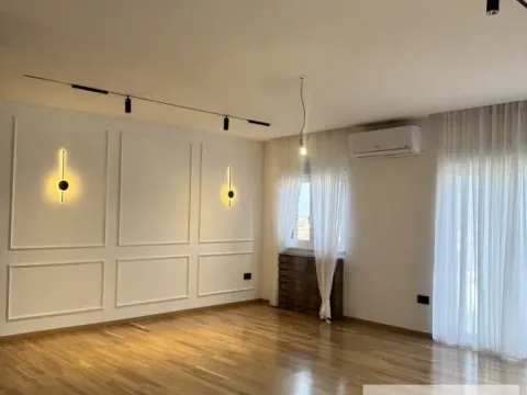 Stan in Stari Banovci