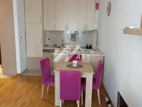 Izdavanje, jednosoban stan, 38m², Sajam, Novi Sad Sve Podlokacije - image 3