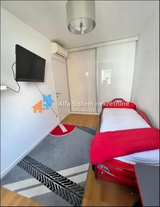 Rent, two bedroom apartment, 52m², Novi Beograd Blok 67, Novi Beograd Sve Podlokacije