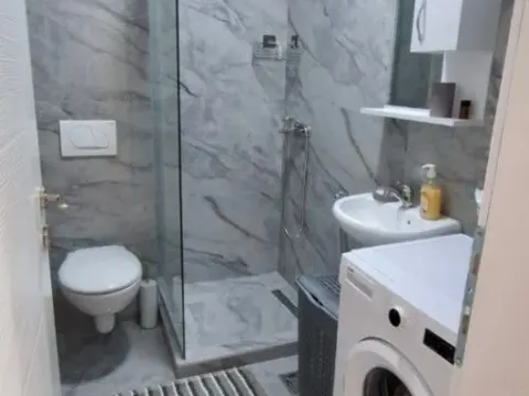 Izdavanje, jednosoban stan, 35m², Zagorič, Podgorica - image 10