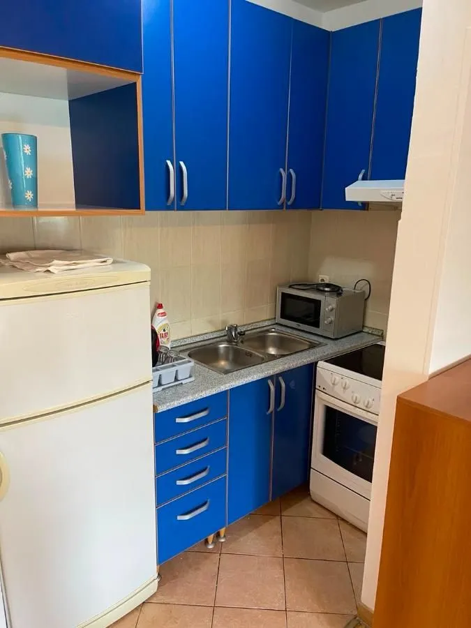 Izdavanje, jednosoban stan, 36m², Stari Aerodrom, Podgorica