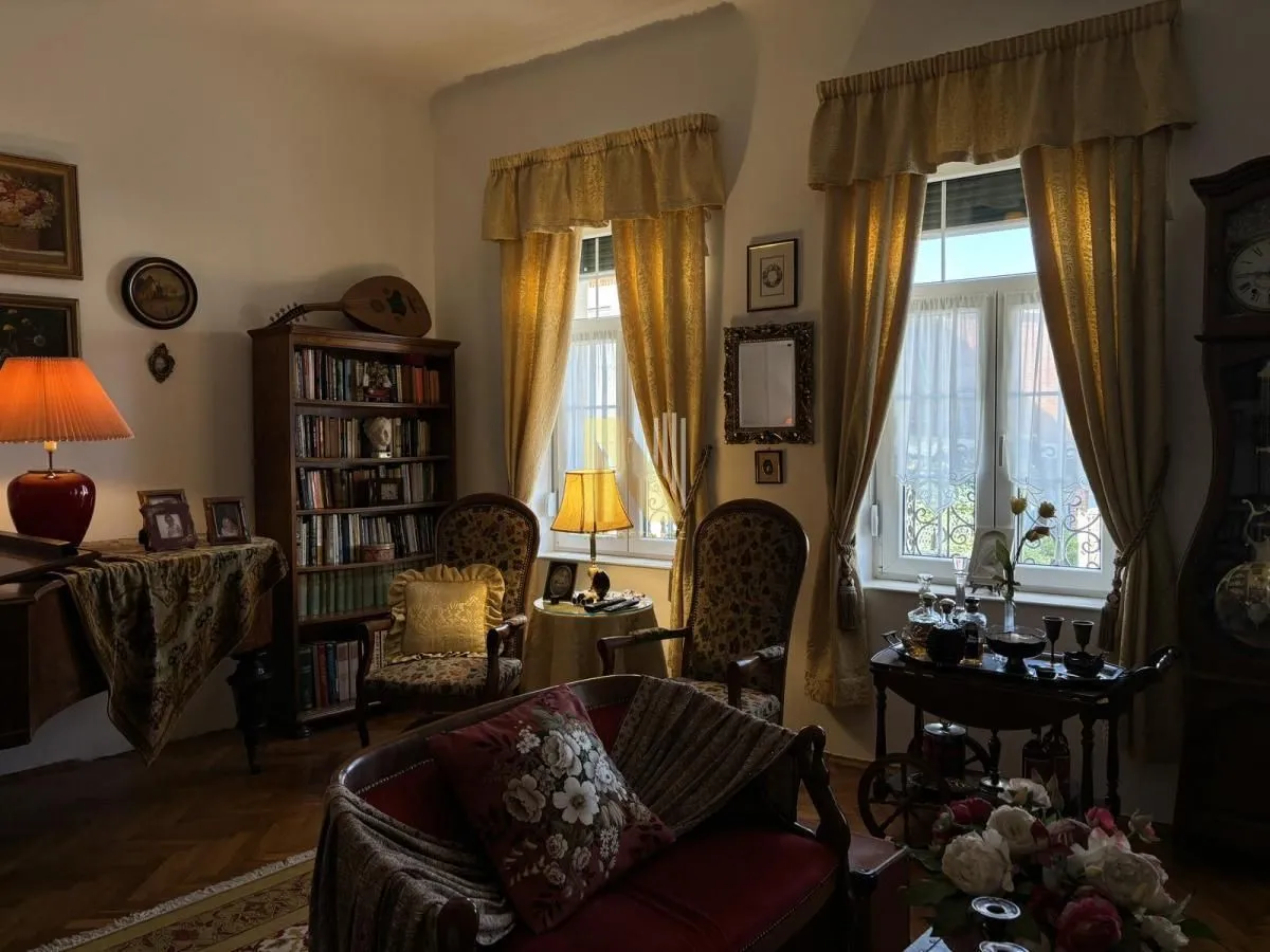 Prodaja, kuća, 384m², Sremski Karlovci, Novi Sad