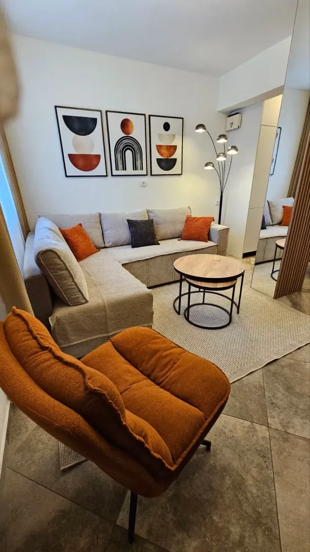 Rent, apartment, 52m², Tivat, Crna Gora