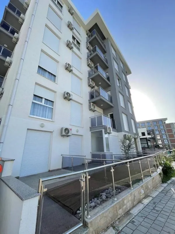 Sale, studio apartment, 34m², Šušanj, Bar