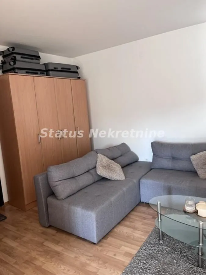 Rent, studio apartment, 30m², Železnička Stanica, Novi Sad Sve Podlokacije