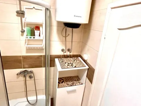 Sale, one bedroom apartment, 40m², Zlatica, Podgorica - image 7