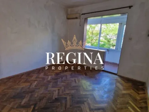 Prodaja, dvosoban stan, 57m², Centar, Podgorica