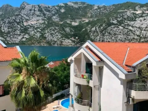 Sale, office space, 190m², Risan, Kotor - image 4