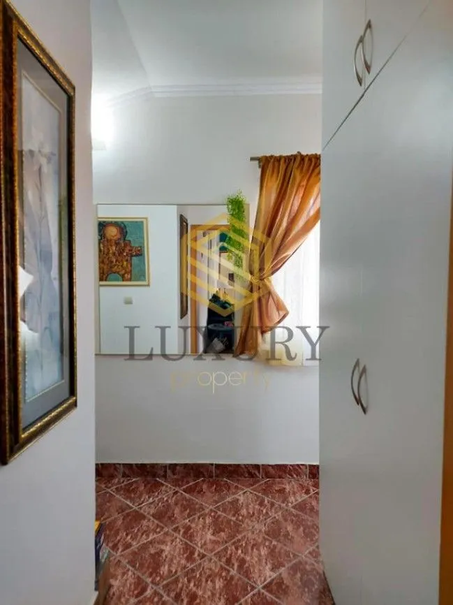 Izdavanje, jednosoban stan, 42m², Tološi, Podgorica