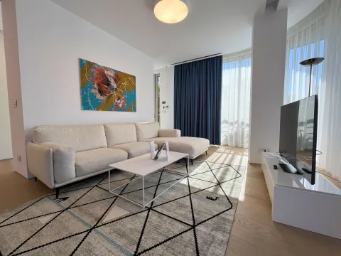 Prodaja, trosoban stan, 200m², Dukley Gardens, Budva - image 1