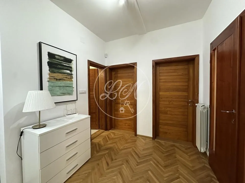 Rent, four bedroom apartment, 79m², Karaburma, Palilula Sve Podlokacije