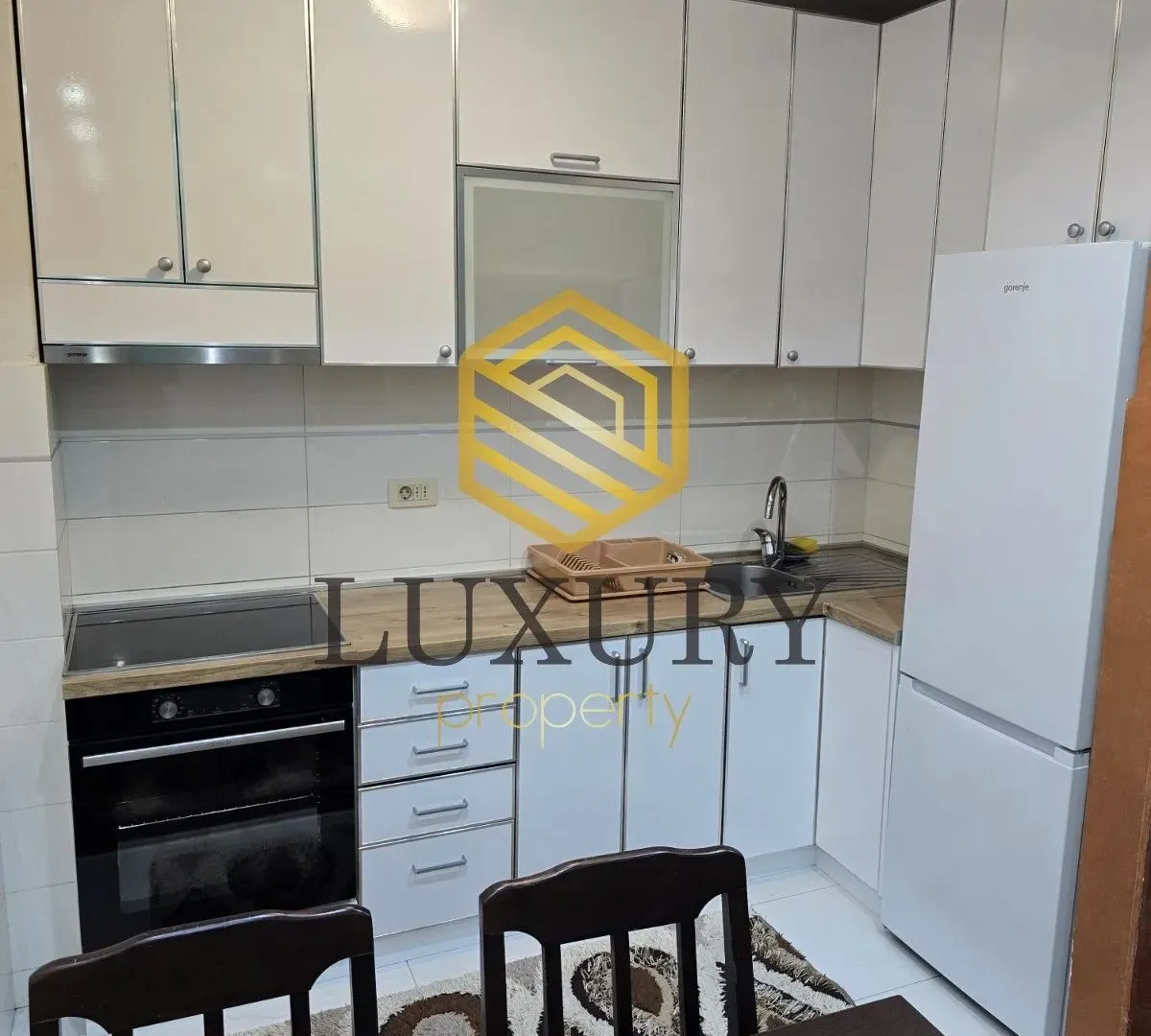 Prodaja, jednosoban stan, 40m², Stari Aerodrom, Podgorica