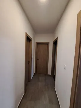 Izdavanje, dvosoban stan, 75m², Master Kvart, Podgorica - image 23