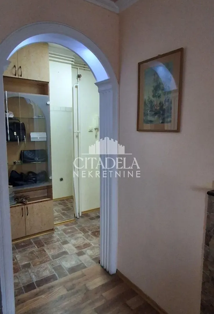 Sale, two bedroom apartment, 66m², Vračar Sve Podlokacije, Beograd