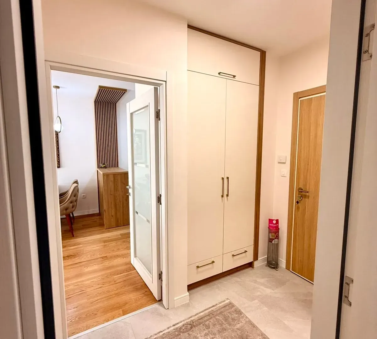 Rent, two bedroom apartment, 72m², Central Point, Podgorica