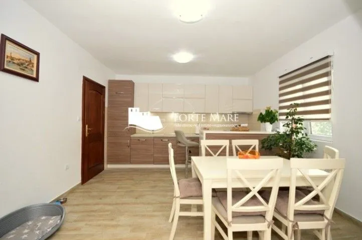 Prodaja, stan, 85m², Đenovići, Herceg Novi